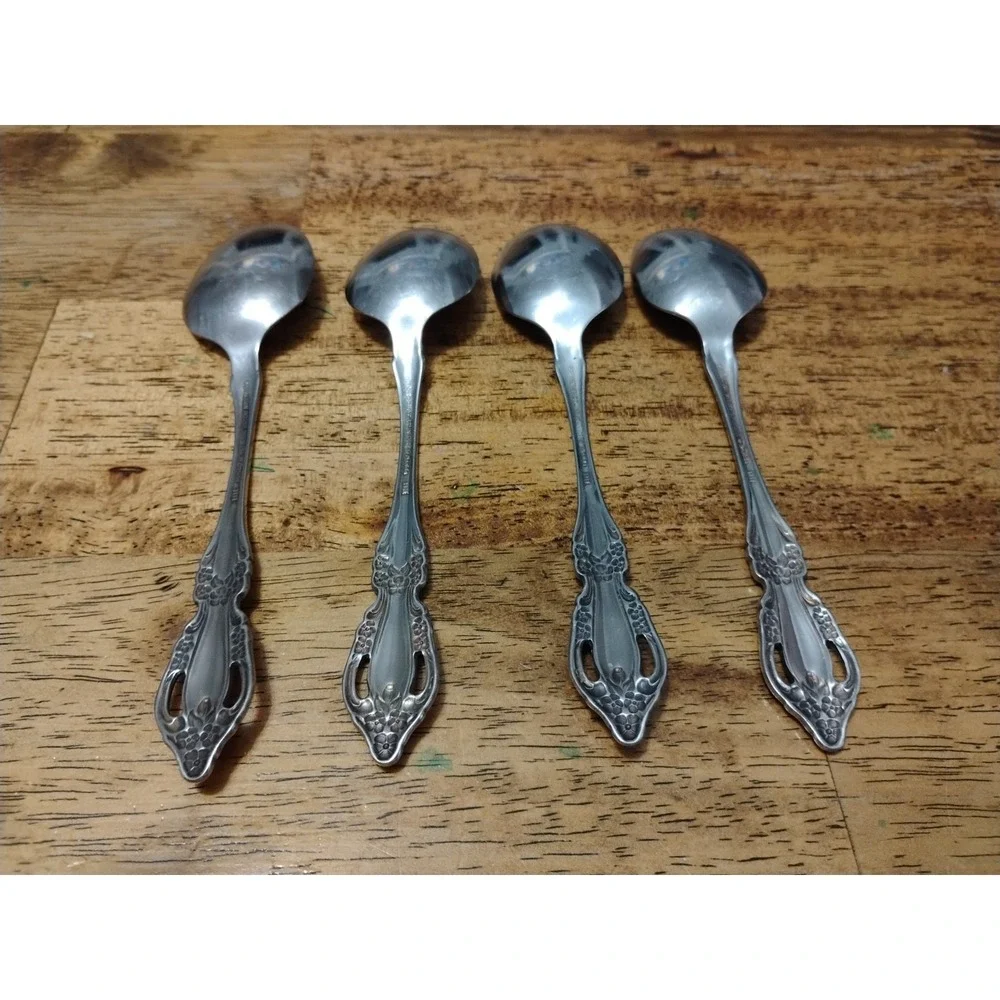 Oneida soups spoons